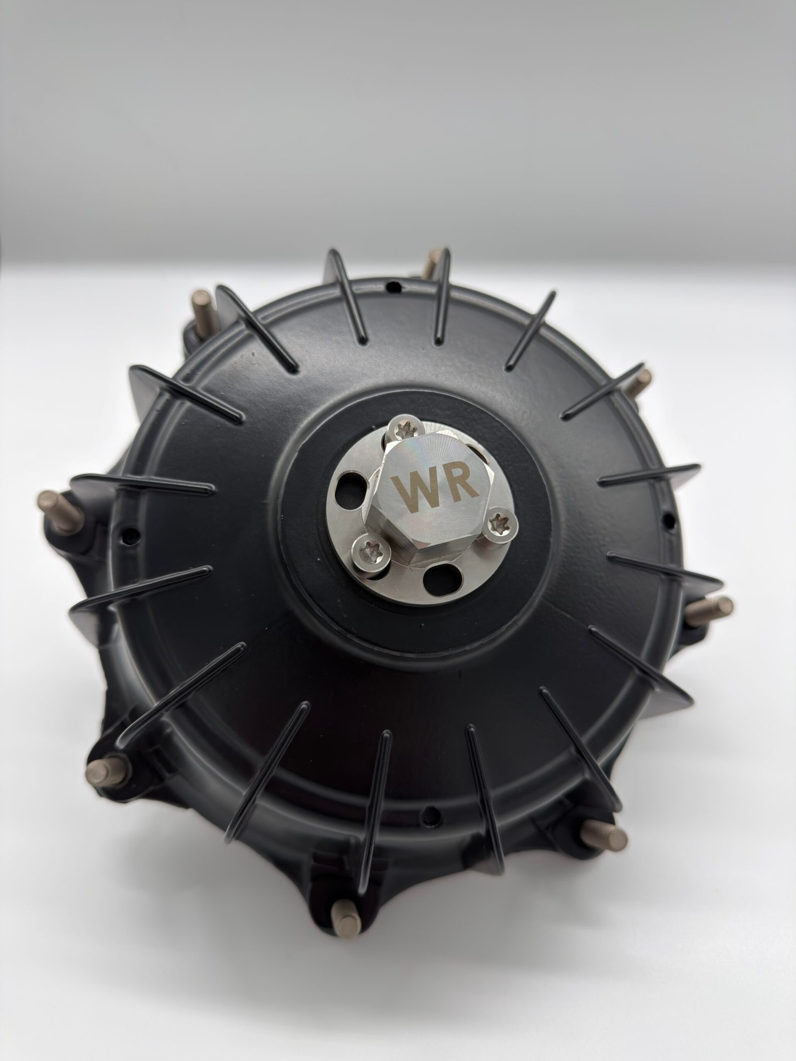 WROCTOMAIN Wilkinson Racing Octolock Kit - Fits Lambretta Octopus Multi-Spline Rear Hub - Image 1